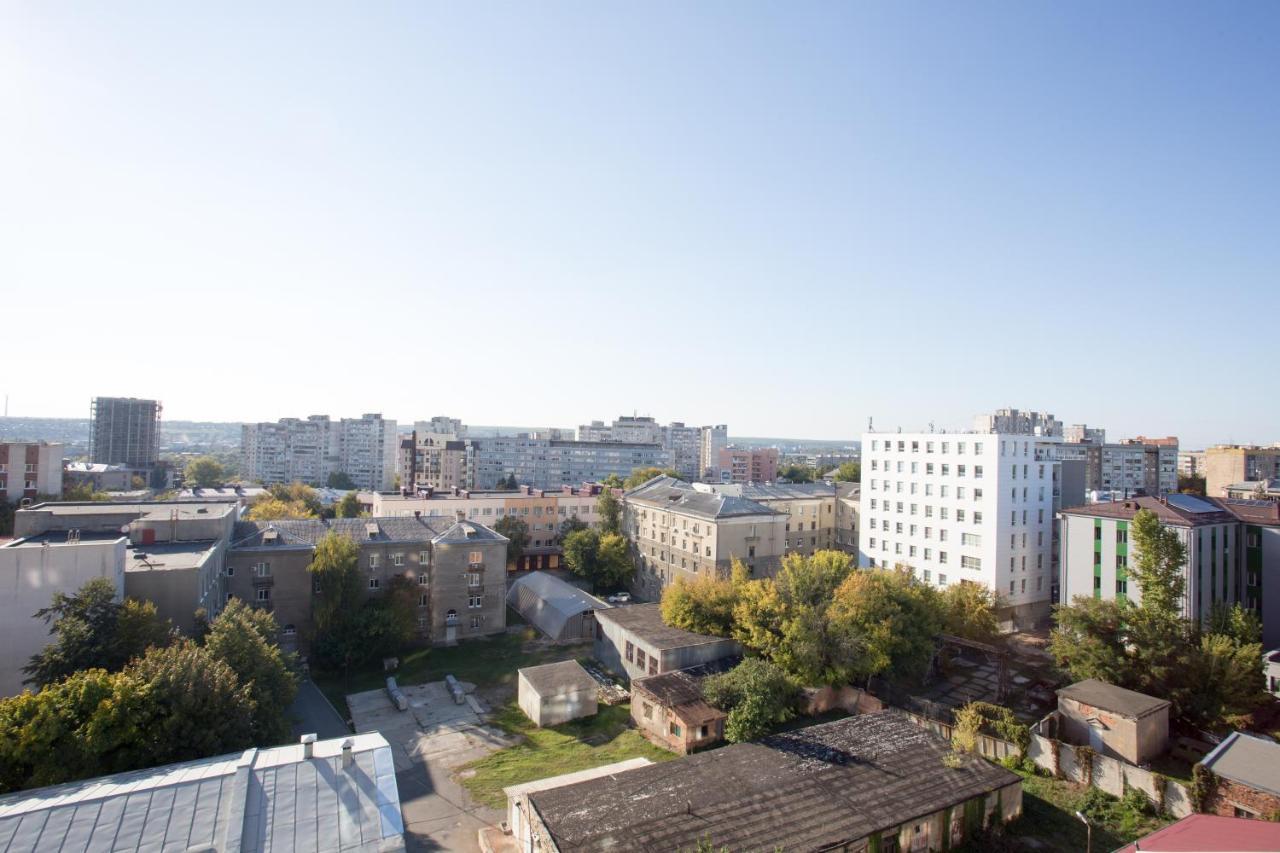 Naykova District Apartment Kharkiv Bagian luar foto
